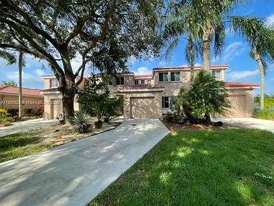 1683 SW 109th Ter Davie FL