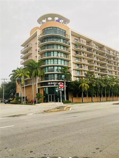 1690 SW 27th Ave 704 #704 Miami FL