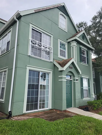 9732 LAKE CHASE ISLAND WAY Tampa FL