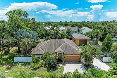 2820 ALLIANCE AVENUE Sarasota FL