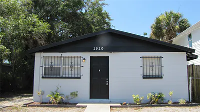 1910 W CHESTNUT STREET A #A Tampa FL