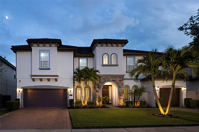 8066 LUDINGTON CIRCLE Orlando FL