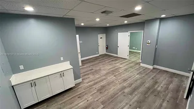5555 Hollywood Blvd 100 #100 Hollywood FL