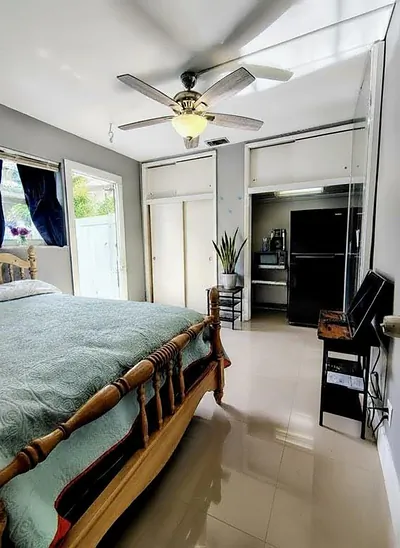 845 S Highland Drive B, Hollywood, FL 33021 #B Hollywood FL