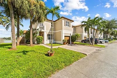 14391 NW 83rd Ave Miami Lakes FL