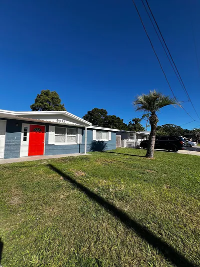 9033 PEGASUS AVENUE Port Richey FL