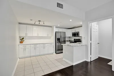2107 SE 10th Avenue 806, Fort Lauderdale, FL 33316 #806 Fort Lauderdale FL
