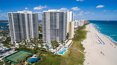 2700 N Ocean Dr 902B #902B Riviera Beach FL