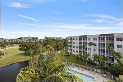 3600 Oaks Clubhouse Dr 509 #509 Pompano Beach FL
