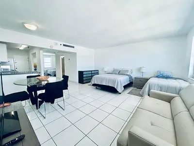 100 Lincoln Rd 1639 #1639 Miami Beach FL