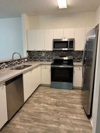 2217 SE 23rd Ave 2217 #2217 Homestead FL