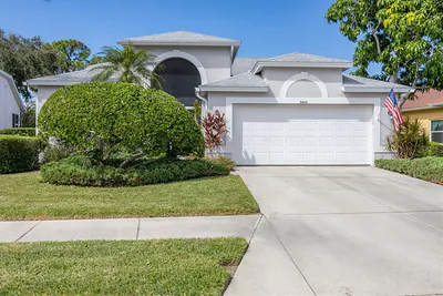 8942 OLDE HICKORY AVENUE Sarasota FL