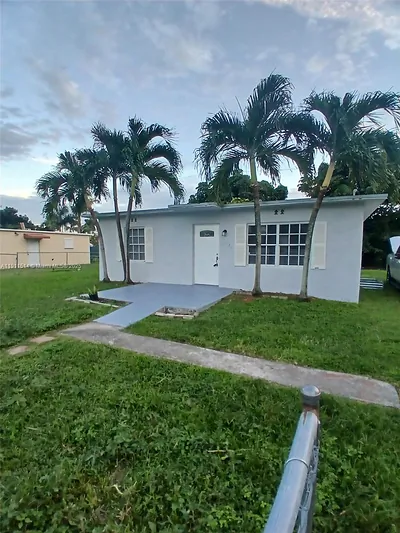 15324 Lincoln Dr - #- Homestead FL