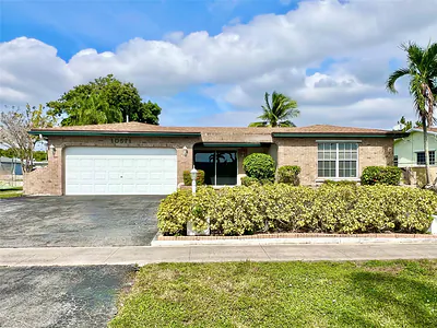 10571 Sunset Strip, Sunrise, FL 33322 Sunrise FL