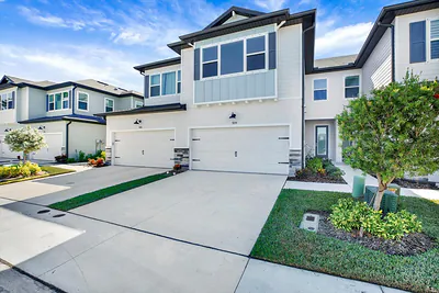 7654 93RD STREET N Seminole FL