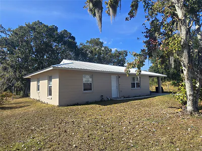4827 MYRICK AVENUE Bowling Green FL