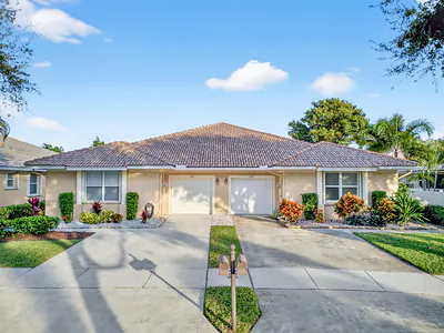 233 W Coral Trace Circle W, Delray Beach, FL 33445 Delray Beach FL