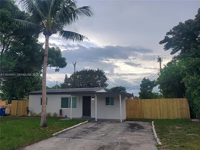 1264 NE 25th Ct Pompano Beach FL