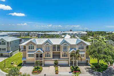 10301 CORAL LANDINGS LANE 6 #6 Placida FL