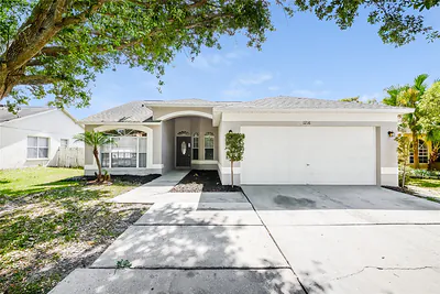 1216 GRASSY MEADOW PLACE Brandon FL