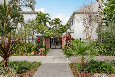 1201 W HORATIO STREET G9 #G9 Tampa FL