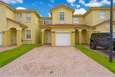 8643 NW 112th Pl 8643 #8643 Doral FL