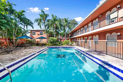1405 MIAMI RD 10 #10 Fort Lauderdale FL