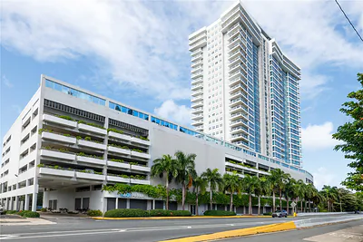 48 LUIS MUNOZ MARIN AVE AQUABLUE COND. 1503 #1503 San Juan PR