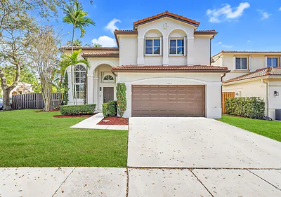 1422 SW 106th Way, Davie, FL 33324 Davie FL