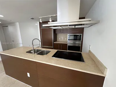 495 Brickell Ave 1207 #1207 Miami FL