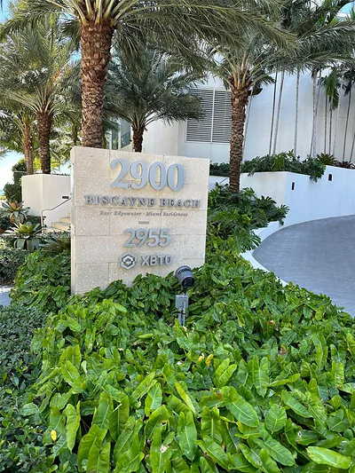 2900 NE 7th Ave 2708 #2708 Miami FL