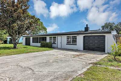 231 STANLEY AVENUE Frostproof FL
