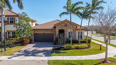 8520 Lakeside Drive, Parkland, FL 33076 Parkland FL