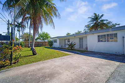 1780 NE 146th St Miami FL