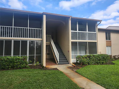 12119 SUNNY GLEN LANE G2 #G2 Hudson FL