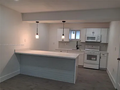 2155 SW 72nd Ave 4 #4 Miami FL