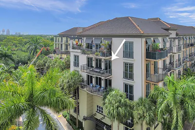 2633 NE 14th Avenue 400, Wilton Manors, FL 33334 #400 Wilton Manors FL