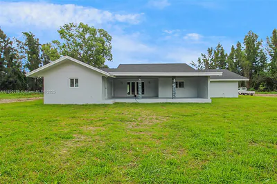 14450 SW 188th St Miami FL