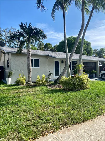 6890 Liberty St Hollywood FL