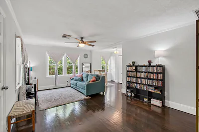 614 S E Street, Lake Worth Beach, FL 33460 Lake Worth Beach FL