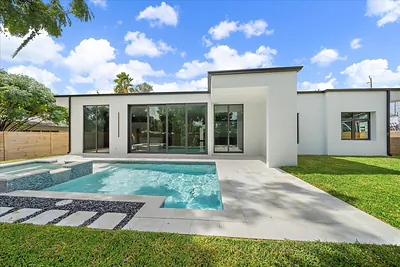 2441 WEBBER STREET Sarasota FL