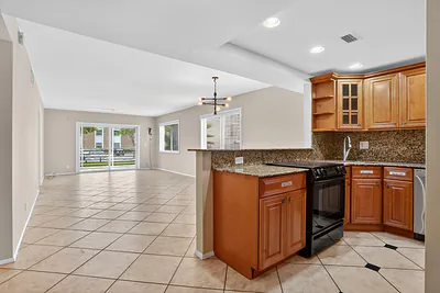 3050 NE 16th Avenue 107, Oakland Park, FL 33334 #107 Oakland Park FL