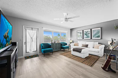 318 Oakridge R 318, Deerfield Beach, FL 33442 #318 Deerfield Beach FL
