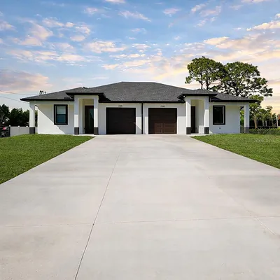 1041/1043 ALBANY AVENUE Lehigh Acres FL