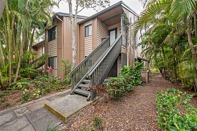 1720 GLENHOUSE DRIVE 330 #330 Sarasota FL
