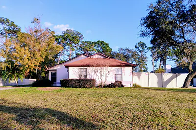 411 GLEN ABBEY LANE Debary FL