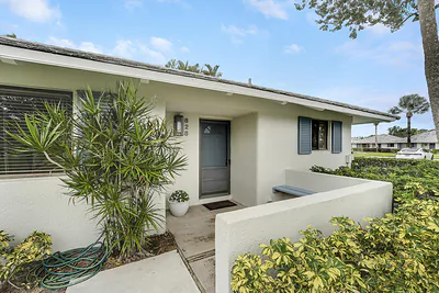 828 Club Drive, Palm Beach Gardens, FL 33418 Palm Beach Gardens FL