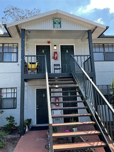 12403 OAK CEDAR PLACE 202 #202 Tampa FL