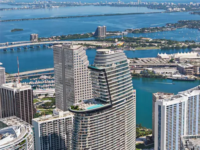 300 Biscayne Blvd Way 4909W #4909W Miami FL