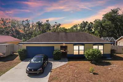 14804 CARNATION DRIVE Tampa FL